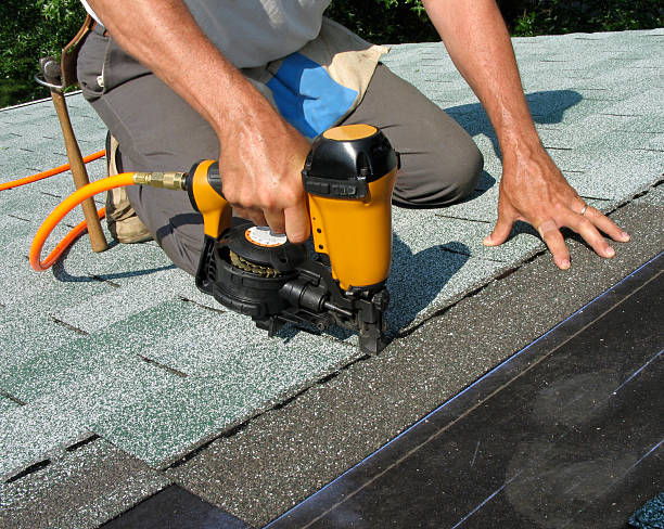 Best Storm Damage Roof Repair  in Fincastle, TN